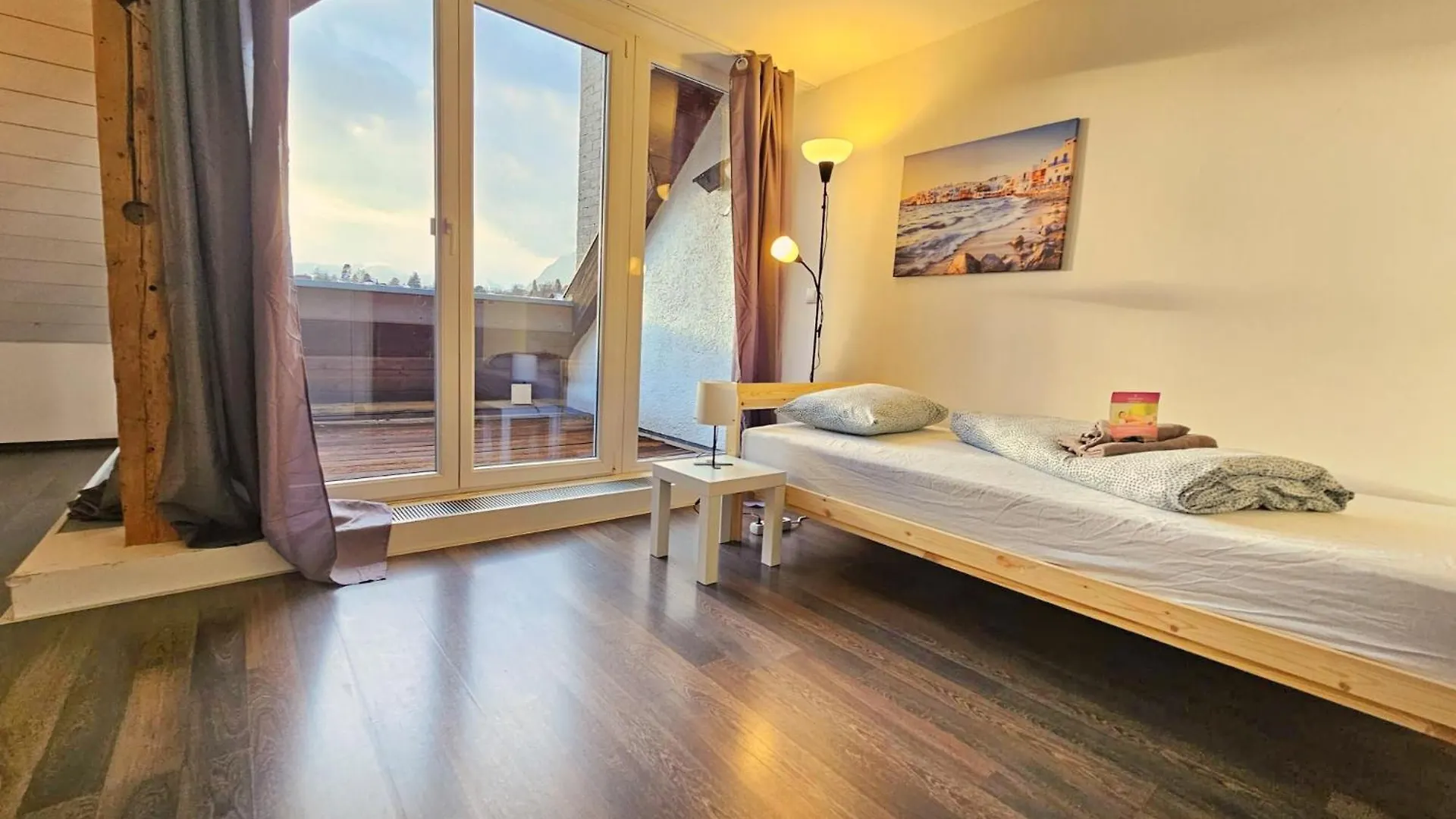 Sky View Innsbruck Apartment
